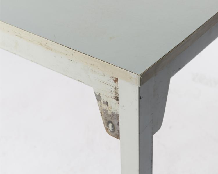 Bild 2 zu Objekt, 'Knock down' table from Frankfurt university, 1959, Ferdinand Kramer, kd Stahlb&uuml;rom&ouml;bel-Programm Otto Kind, Kotthausen, 125B 305