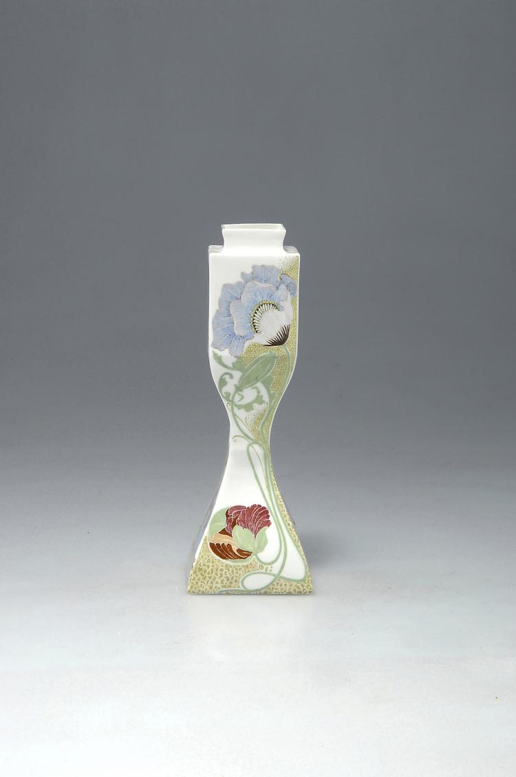 Bild 2 zu Objekt, Henkelvase, 1909/10       , Willem (Wilhelmus Petrus) Hartgring, Rozenburg, Den Haag, 126 935