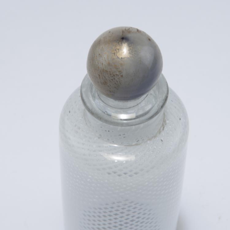 Bild 1 zu Objekt, 'A reticello' flacon and stopper, c1932/33, Carlo Scarpa, Venini & C., Murano, 125C 487