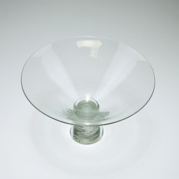 Bild 1 zu Objekt, Footed bowl, c1955, Charles Lin Tissot, Venini & C., Murano, 125C 527