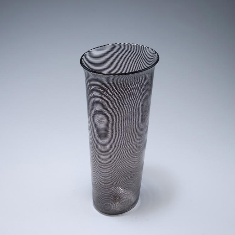 Bild 1 zu Objekt, 'Mezza filigrana' vase, c1950, Paolo Venini, Venini & C., Murano, 125C 513