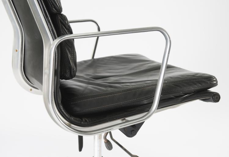 Bild 8 zu Objekt, Two 'Soft Pad' armchairs, 1969, ICF Cadsana, Mailand; Miller, Herman, 125B 335