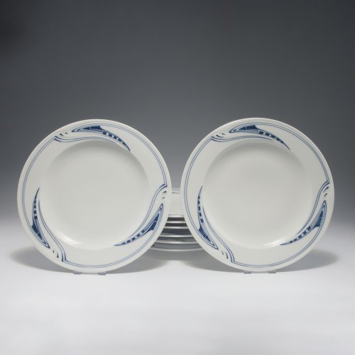 Eight 'Whiplash' dining plates, 1903-04