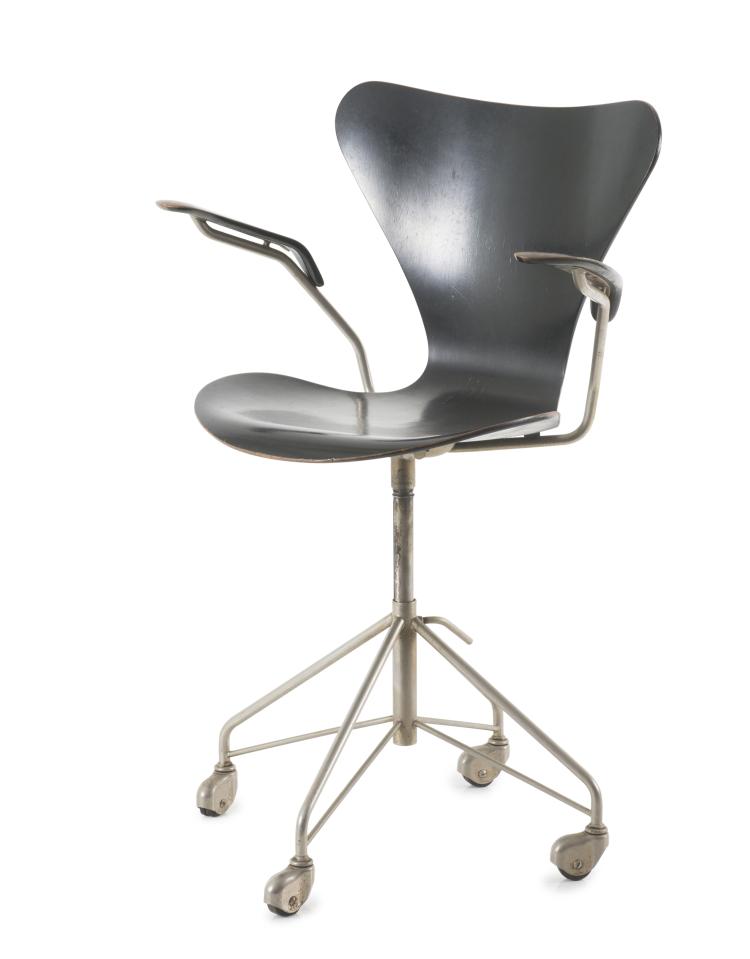 Hauptbild zu Objekt, Arbeitsstuhl '3217', 1955, Arne Jacobsen, Hansen, Fritz, Aller&oslash;d, 125B 202