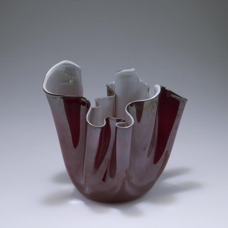 Bild 1 zu Objekt, 'Fazzoletto' vase, 1949/50, Fulvio Bianconi, Venini & C., Murano, 125C 509