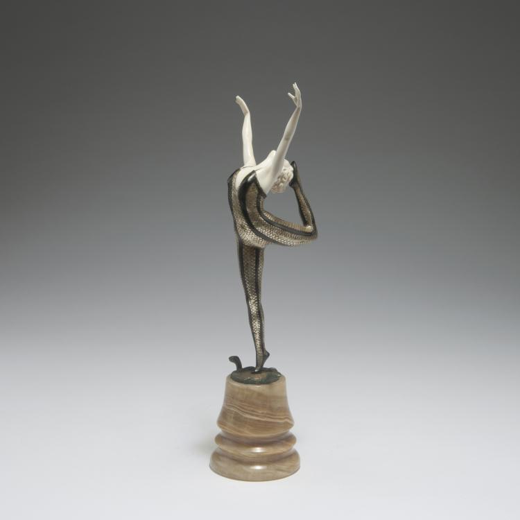 Bild 3 zu Objekt, Snake dancer, past 1924, Otto Poertzel, 126 458