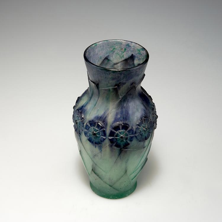 Bild 1 zu Objekt, 'Feuillages modernes et fleurs' vase, 1925, Gabriel Argy-Rousseau, Argy-Rousseau, Gabriel, Paris, 126 6