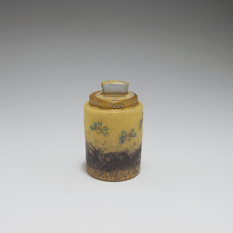 Hauptbild zu Objekt, 'Bleuets' box and cover, 1901, Daum Fr&egrave;res, Nancy, 126 37