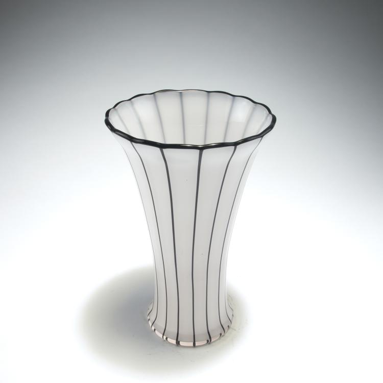 Bild 1 zu Objekt, Vase, 1914, L&ouml;tz Wwe., Klosterm&uuml;hle, 126 374