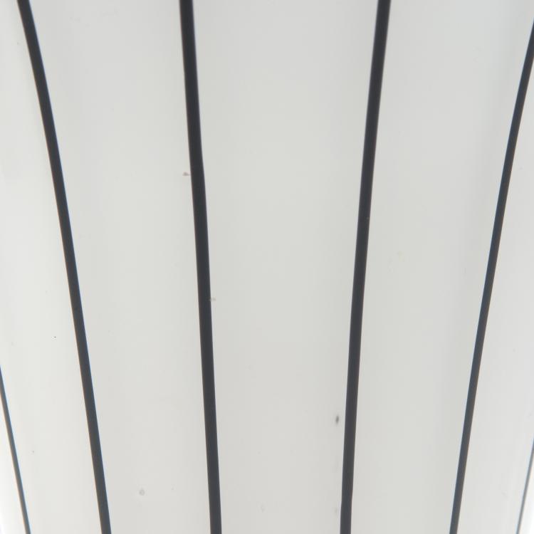 Bild 2 zu Objekt, Vase, 1914, L&ouml;tz Wwe., Klosterm&uuml;hle, 126 374