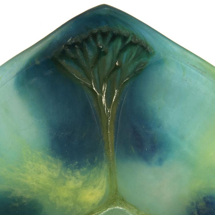 Bild 1 zu Objekt, Vide poches 'Algues', um 1920, Walter, Amalric, Nancy, 126 274