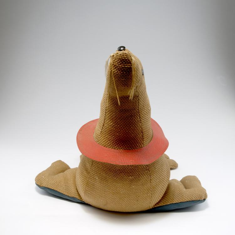 Bild 2 zu Objekt, Seal, 1971, Renate M&uuml;ller, Leven KG, H. Josef, Sonneberg, 127B 534