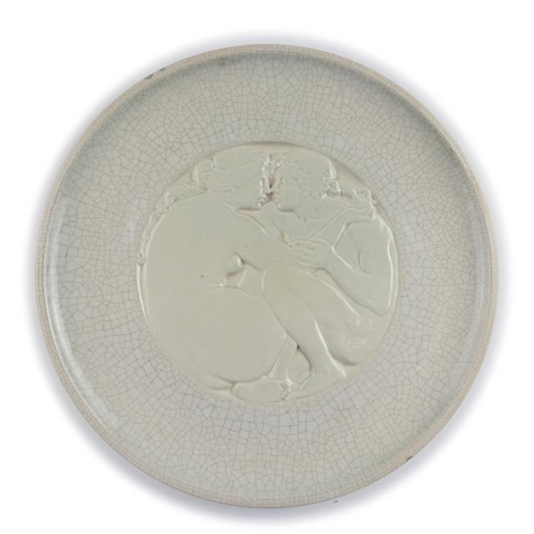 Hauptbild zu Objekt, Large decorative charger, 1927, Richard Guino, S&egrave;vres, Manufacture Nationale de, 126 809