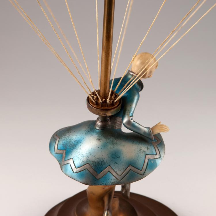 Bild 2 zu Objekt, 'Parachutist' table light, 1920s, Richard W. Lange, Rosenthal & Maeder, 126 428