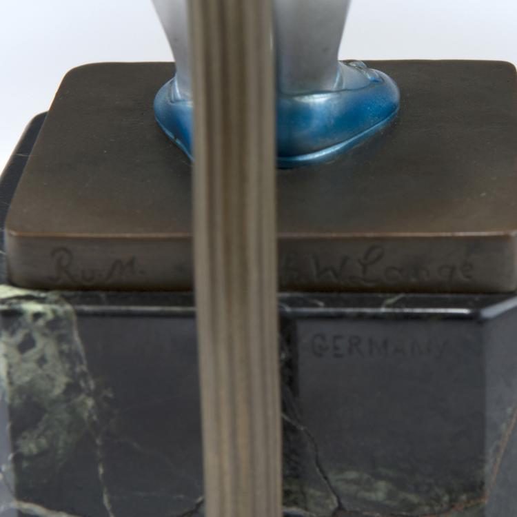 Bild 1 zu Objekt, Figurative table light, 1920s, Richard W. Lange, Rosenthal & Maeder, Berlin, 126 429