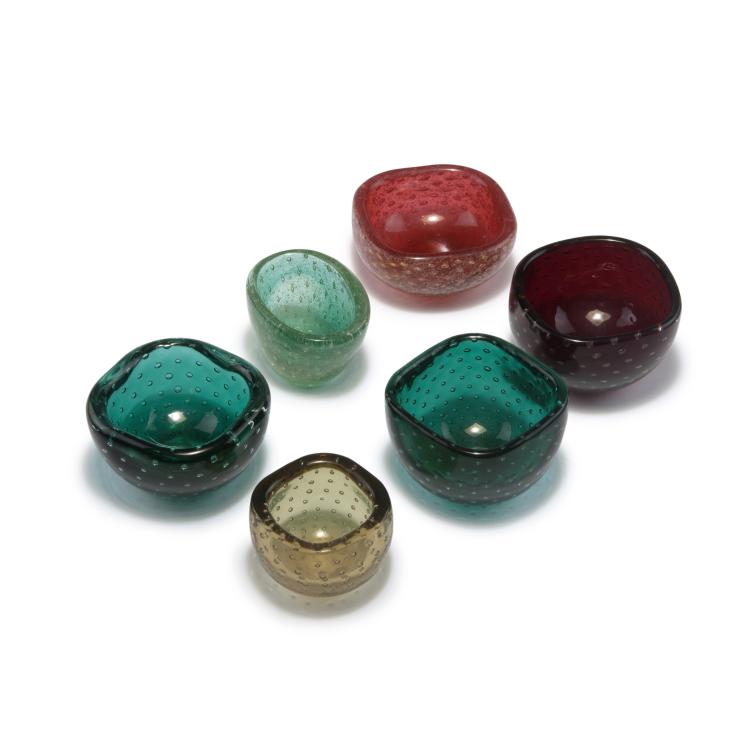 Hauptbild zu Objekt, Sechs Schalen 'A bolle' und 'Sommerso a bollicine', 1935-40, Carlo Scarpa, Venini & C., Murano, 128C 620