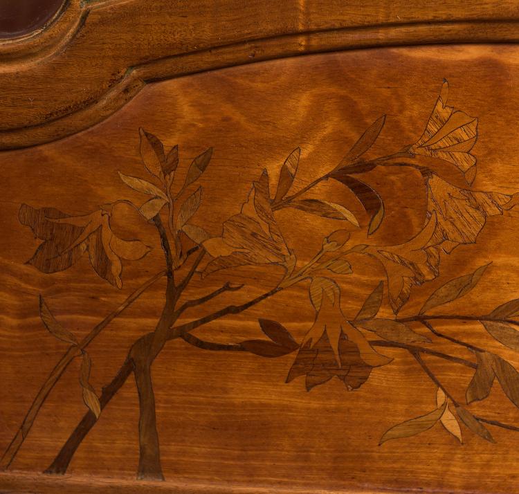 Bild 1 zu Objekt, Vitrinenschrank, um 1900, Nancy, 132B 585