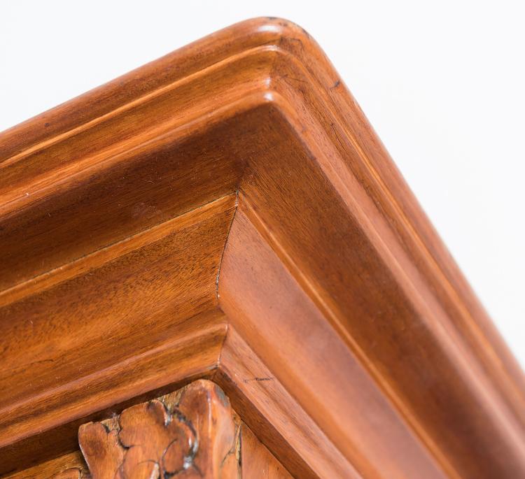 Bild 3 zu Objekt, Vitrinenschrank, um 1900, Nancy, 132B 585