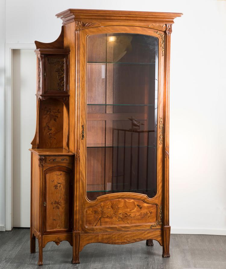 Bild 5 zu Objekt, Vitrinenschrank, um 1900, Nancy, 132B 585