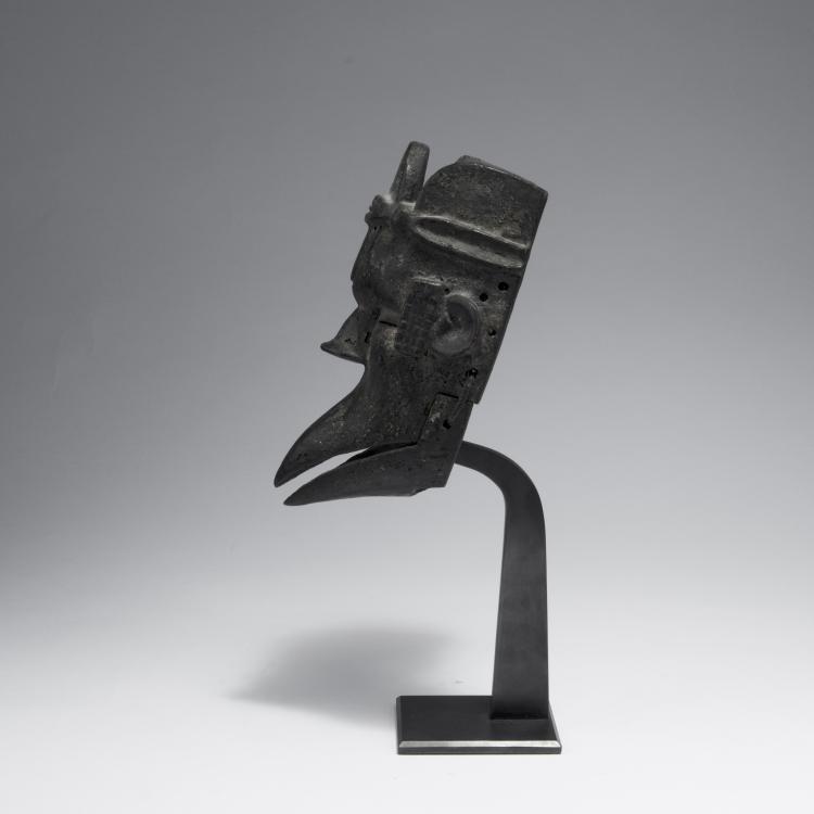 Bild 1 zu Objekt, Zoomorphe Klappkiefer-Maske , Nigeria, 127C 756