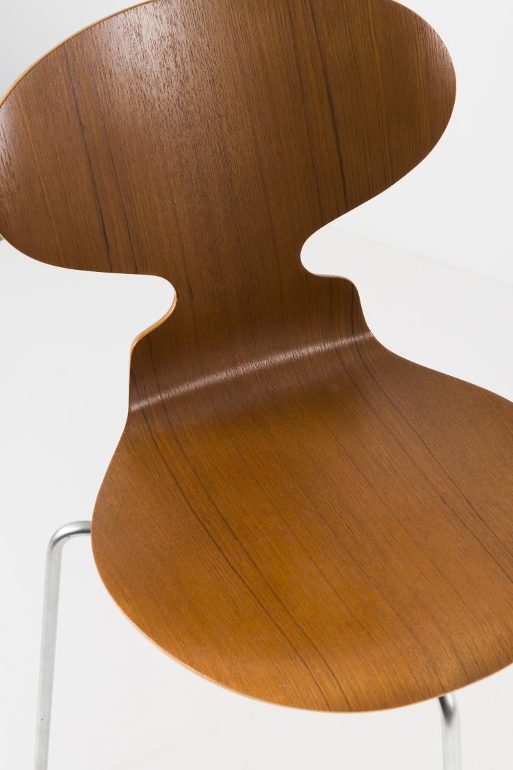 Bild 1 zu Objekt, Zwei St&uuml;hle 'Ameise' - '3100', 1952, Arne Jacobsen, Hansen, Fritz, Aller&oslash;d, 127B 525