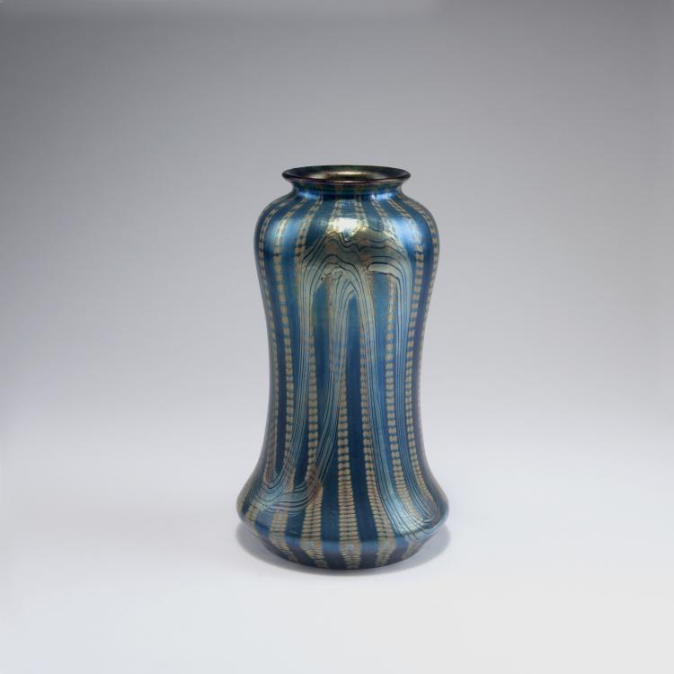 Hauptbild zu Objekt, 'Ph&auml;nomen' vase, model for the Paris World Fair 1900, L&ouml;tz Wwe., Klosterm&uuml;hle, 126 309