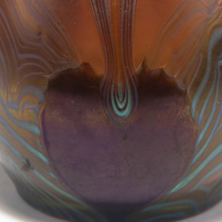 Bild 2 zu Objekt, Kleine Vase mit Herzen, 1902, L&ouml;tz Wwe., Klosterm&uuml;hle, 126 335