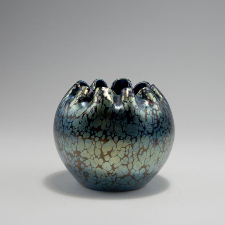 Bild 1 zu Objekt, Papillon-Vase, 1900, L&ouml;tz Wwe., Klosterm&uuml;hle, 126 312