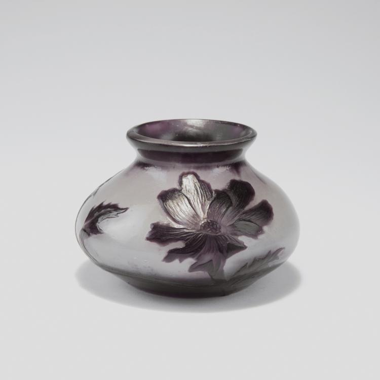 Hauptbild zu Objekt, Vase 'An&eacute;mones', um 1900, Muller, Henri, Croismare, 126 235