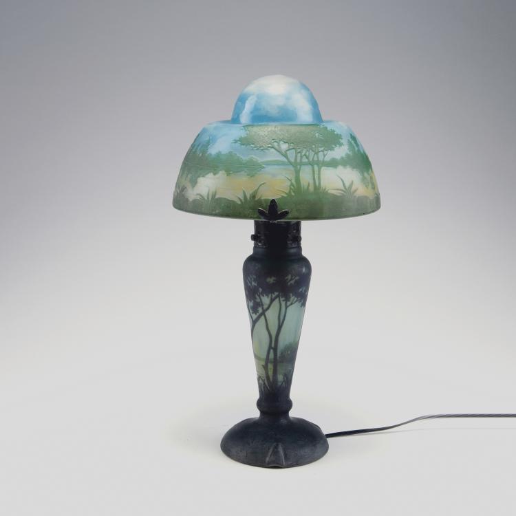 Hauptbild zu Objekt, 'Paysage lacustre' table light, c1910, Daum Fr&egrave;res, Nancy, 126 79