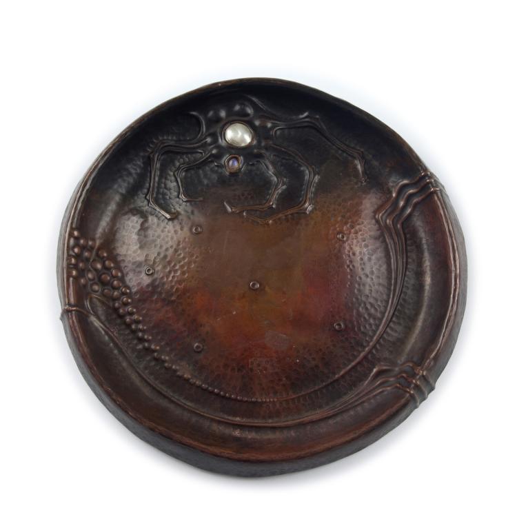 Hauptbild zu Objekt, Schale 'Krebs', um 1906, Ludwig Vierthaler, Winhart, J., M&uuml;nchen (zugeschrieben), 126 617