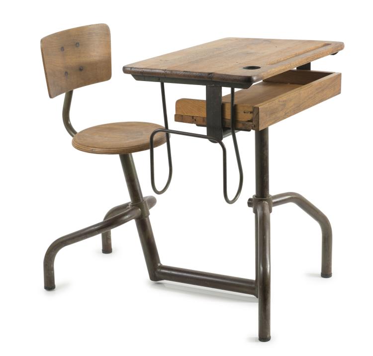 Hauptbild zu Objekt, Child's desk, 1950s, Jacques Hitier, SCMM  Mobilor, Frankreich, 127B 374