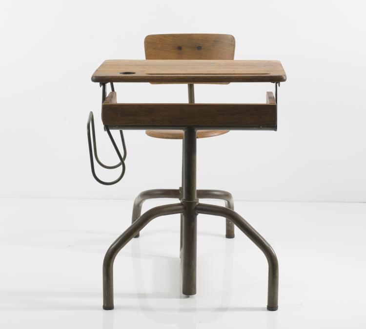 Bild 4 zu Objekt, Child's desk, 1950s, Jacques Hitier, SCMM  Mobilor, Frankreich, 127B 374