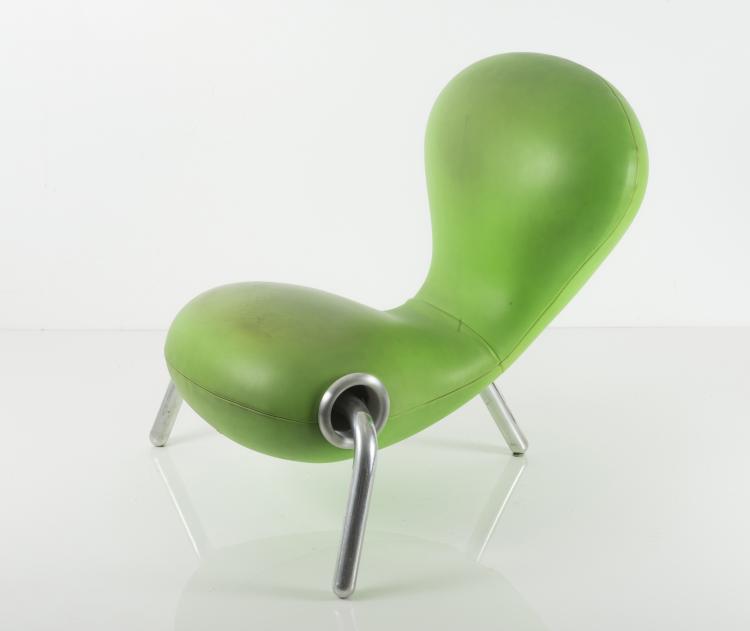 Bild 3 zu Objekt, Sessel 'Embryo', 1988, Marc Newson, Id&eacute;e, Tokio, 127B 569