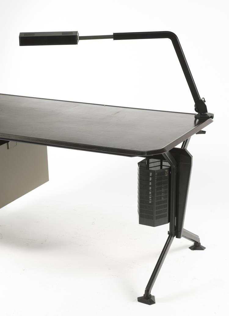 Bild 3 zu Objekt, 'Arco' writing desk, 1963, Studio B.B.P.R., Olivetti, Ivrea, 127A 152