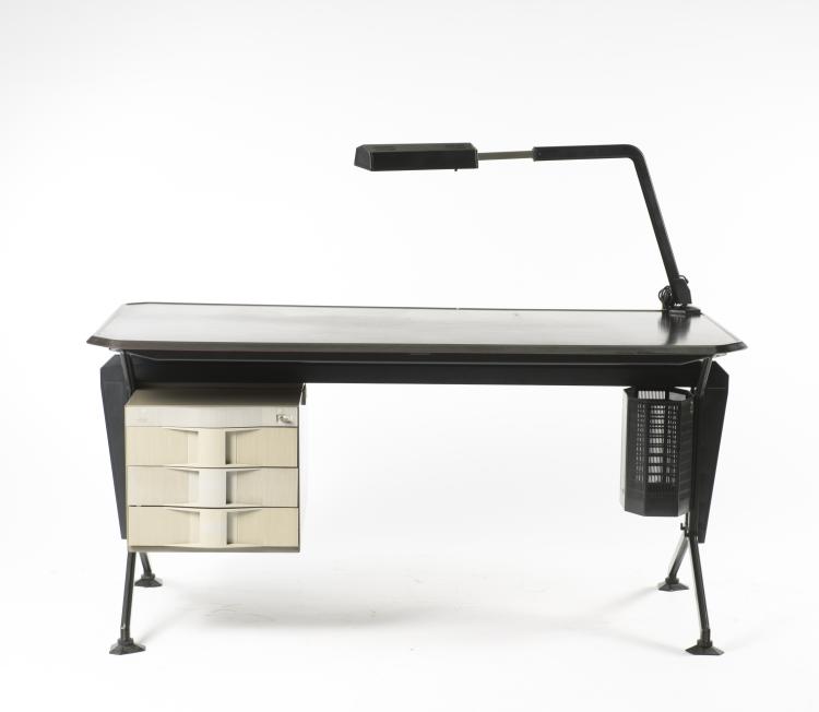 Bild 4 zu Objekt, 'Arco' writing desk, 1963, Studio B.B.P.R., Olivetti, Ivrea, 127A 152