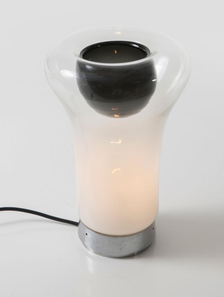Bild 2 zu Objekt, Tischleuchte 'Saffo', 1966/67, Angelo Mangiarotti, Artemide, Mailand, 127A 172