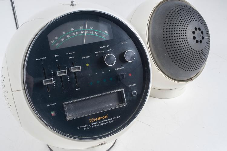 Bild 2 zu Objekt, Radio-8-Track-Recorder '2001' with two '2003' loudspeakers, 1970, Weltron, Japan, 127B 554