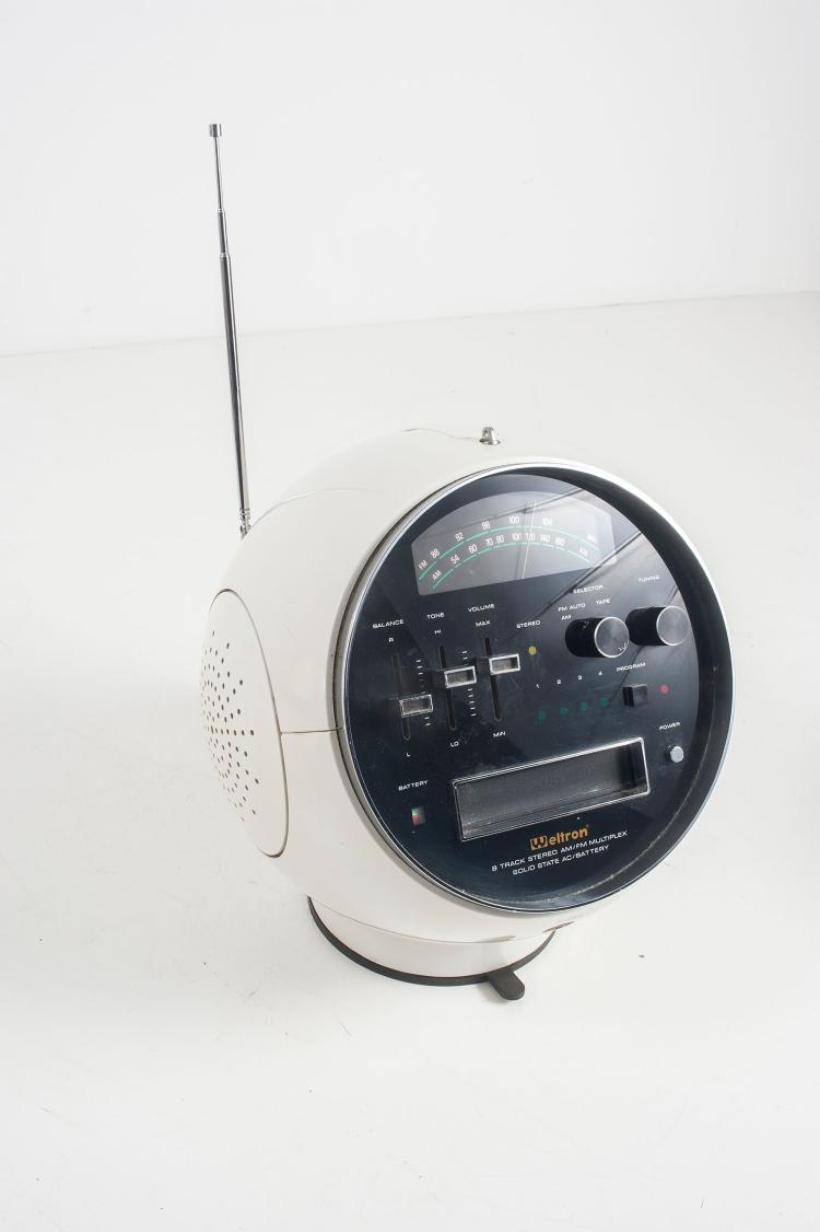 Bild 3 zu Objekt, Radio-8-Track-Recorder '2001' with two '2003' loudspeakers, 1970, Weltron, Japan, 127B 554