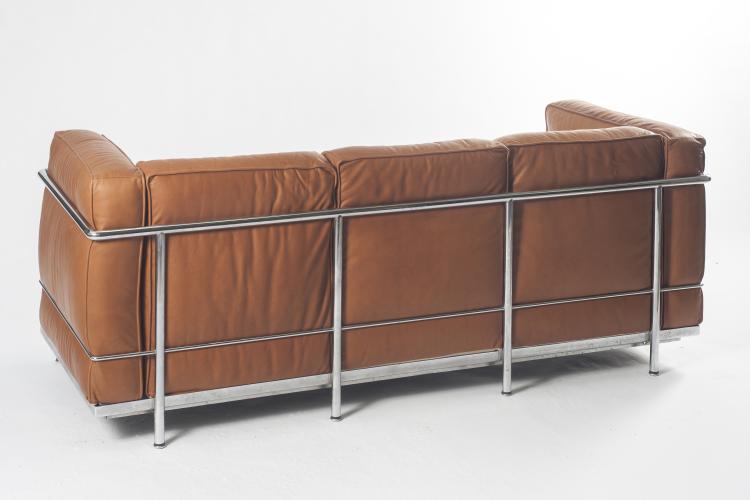 Bild 2 zu Objekt, Zweiersofa 'LC 2', 1928, Cassina, Mailand, 127B 293