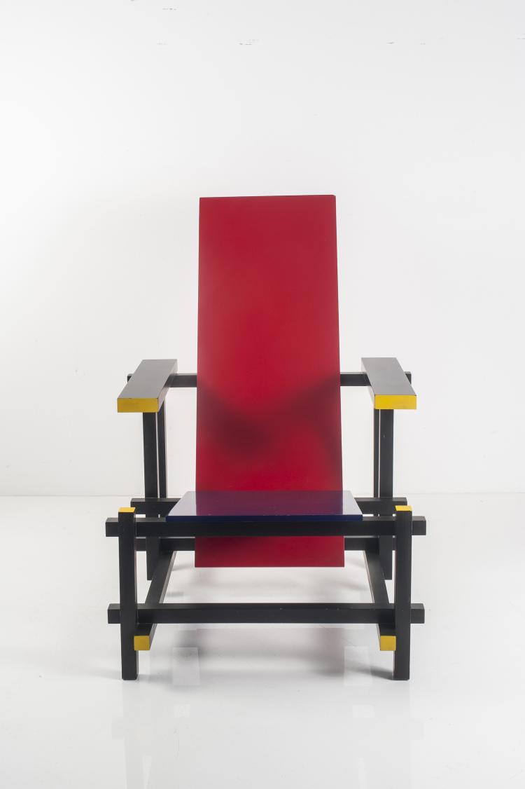 Bild 1 zu Objekt, 'Red and blue' chair, 1918, Gerrit Rietveld, Cassina, Mailand, 127B 283