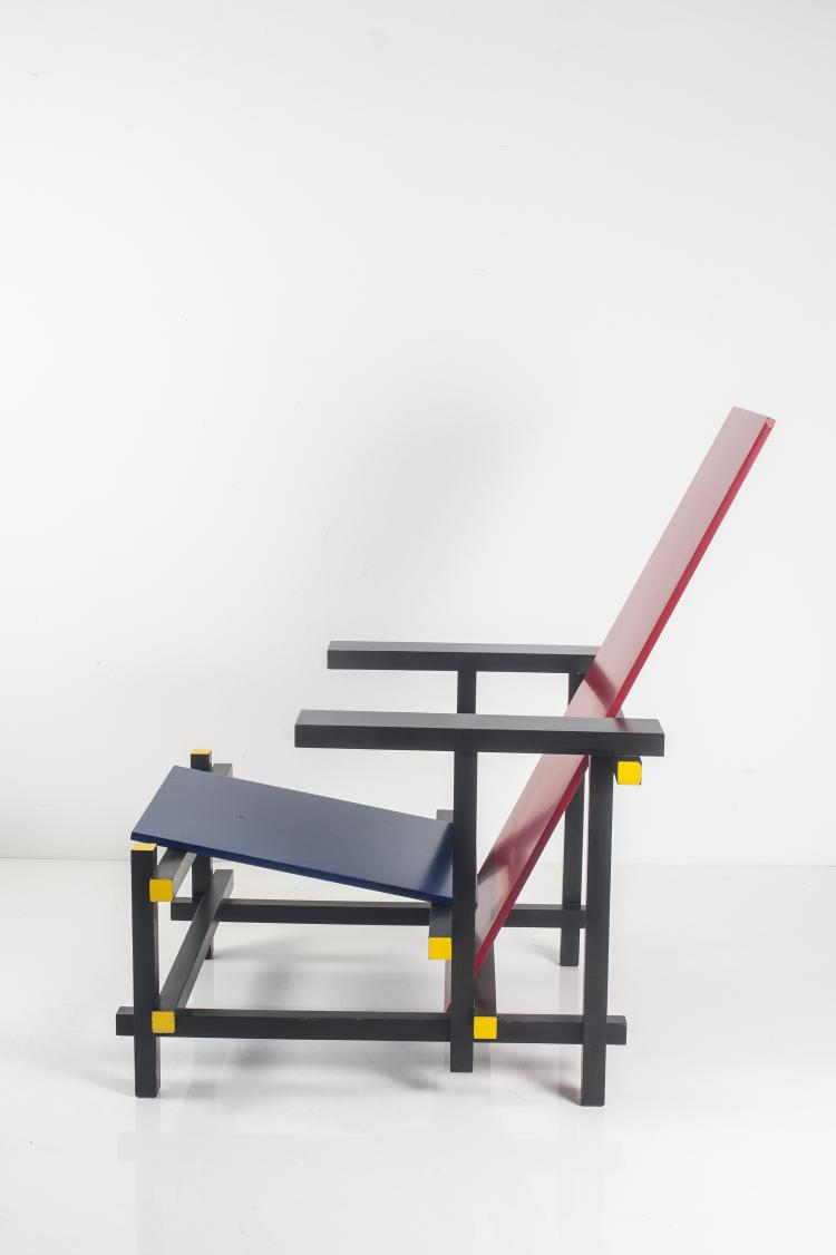 Bild 4 zu Objekt, 'Red and blue' chair, 1918, Gerrit Rietveld, Cassina, Mailand, 127B 283