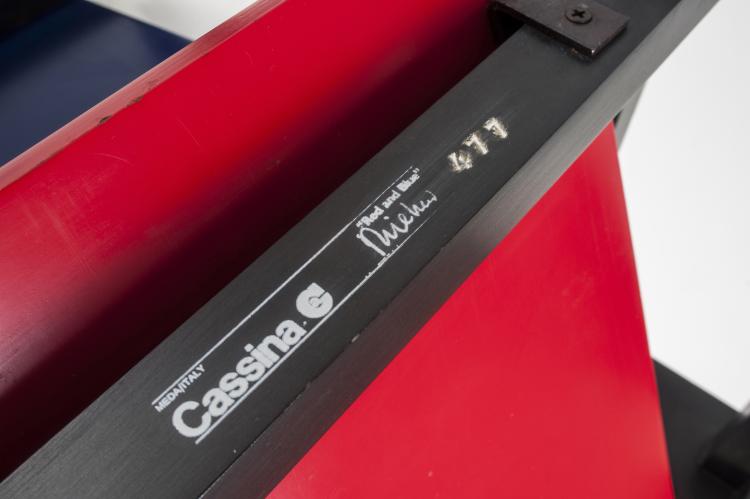 Bild 6 zu Objekt, 'Red and blue' chair, 1918, Gerrit Rietveld, Cassina, Mailand, 127B 283