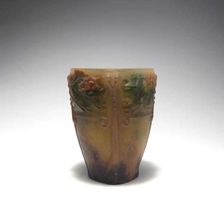 Bild 1 zu Objekt, Vase 'Bl&uuml;ten und Bl&auml;tter', um 1925, Henri Berg&eacute;, Walter, Amalric, Nancy, 126 288