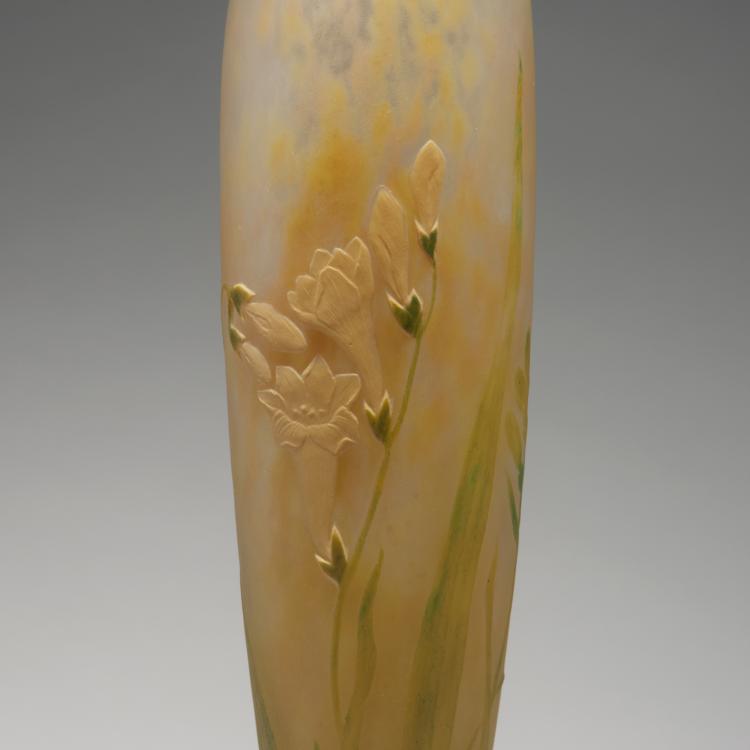 Bild 2 zu Objekt, Tall 'Freesias jaunes' soliflor, 1913, Daum Fr&egrave;res, Nancy, 126 97