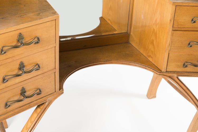 Bild 3 zu Objekt, Frisierkommode, um 1900, Belgien, 126 621