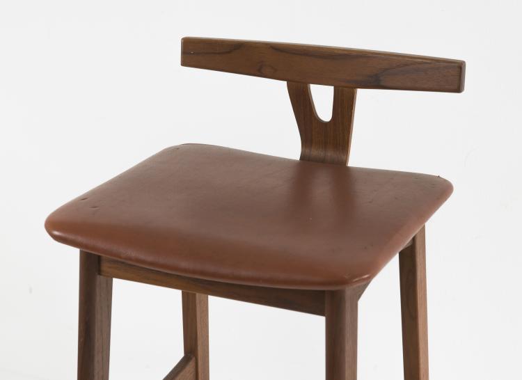 Bild 1 zu Objekt, Two barstools, c1960, Hans Olsen, Dyrlund A/S, Rude, 127B 471