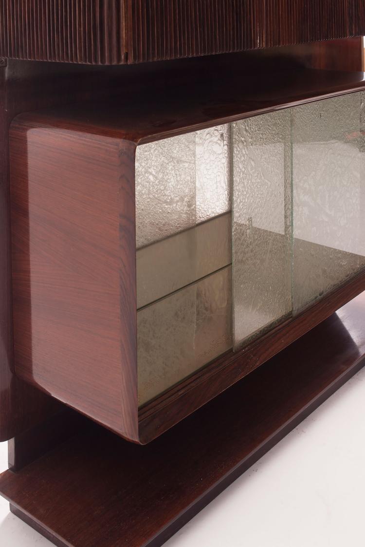 Bild 5 zu Objekt, Bar mit zwei Barhockern, 1950er Jahre, Italien, 127A 41