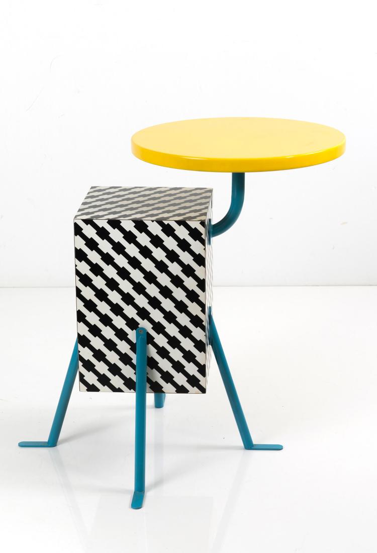 Bild 1 zu Objekt, Beistelltisch 'Kristall', 1981, Michele De Lucchi, Memphis, Mailand, 127A 258