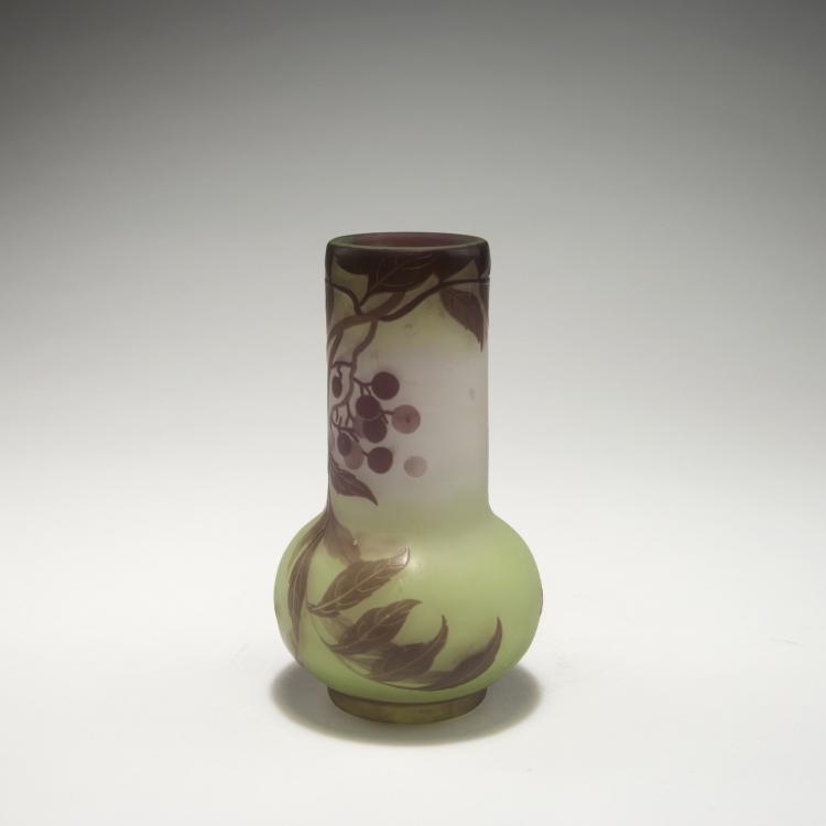 Bild 1 zu Objekt, Vase 'Sorbier', 1902-03, Gall&eacute;, Emile, Nancy, 126 151